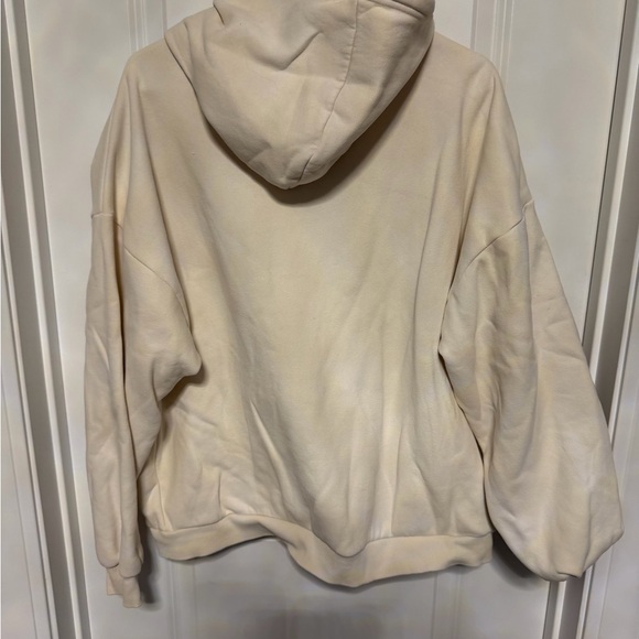 Edikted Cream Hoodie with Blue '98' Patch - Picture 2 of 3